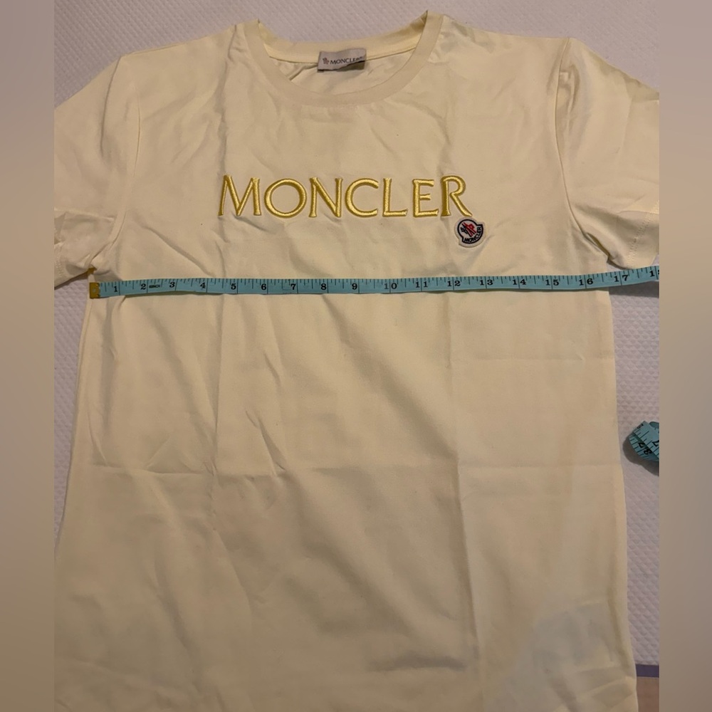Moncler embroidered-logo cotton T-shirt, Size XS/ 14y - Picture 8 of 9